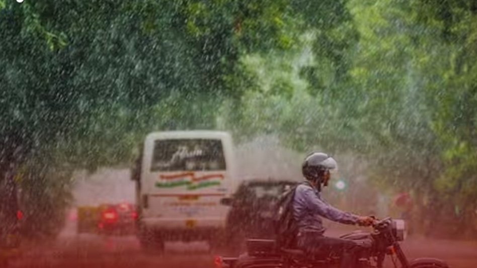 സംസ്ഥാനത്ത് ഇന്ന് മിതമായ മഴയ്ക്ക് സാധ്യത, ജാഗ്രതാ നിർദ്ദേശമില്ല; മത്സ്യബന്ധനത്തിന് അനുമതി