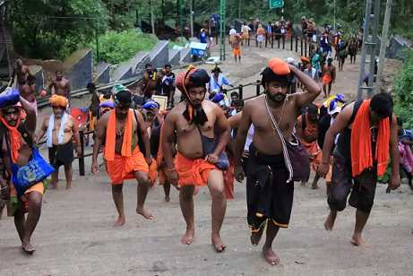 ശബരിമലയിൽ പരമ്പരാഗത കാനന പാത വഴി വരുന്നവർക്ക് വരി നിൽക്കാതെ ദർശനം: ദേവസ്വം പ്രസിഡന്‍റ്