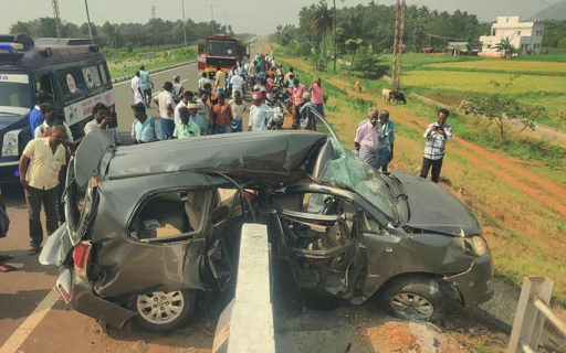 തമിഴ്‌നാട്ടില്‍ വാഹനാപകടത്തില്‍ 2 മലയാളികള്‍ മരിച്ചു: 10 പേര്‍ക്ക് പരുക്ക്